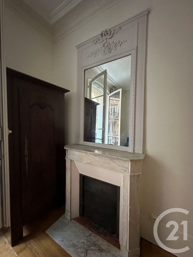 Appartement F1 à vendre - 1 pièce - 15.69 m2 - PARIS - 75019 - ILE-DE-FRANCE - Century 21 Flandre Crimée