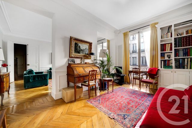 Appartement F5 à vendre - 5 pièces - 134.47 m2 - PARIS - 75009 - ILE-DE-FRANCE - Century 21 Flandre Crimée