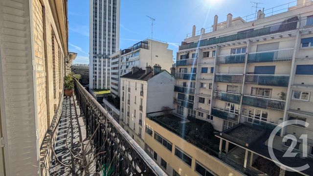  - PARIS - 