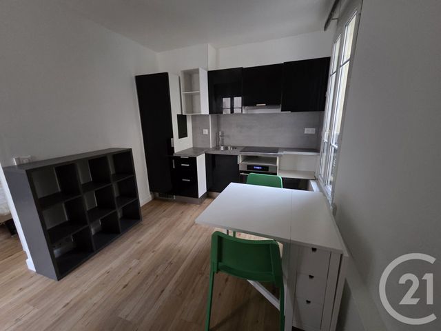 Appartement Studio à louer - 1 pièce - 28.67 m2 - PARIS - 75019 - ILE-DE-FRANCE - Century 21 Flandre Crimée