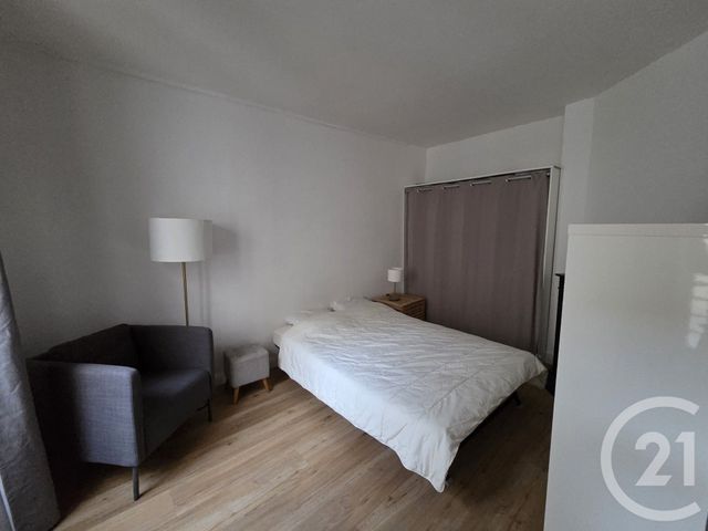 Appartement Studio à louer - 1 pièce - 28.67 m2 - PARIS - 75019 - ILE-DE-FRANCE - Century 21 Flandre Crimée