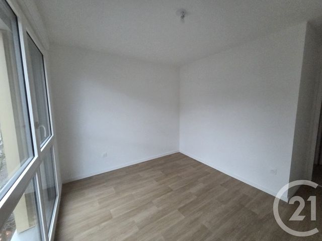 Appartement F3 à louer - 3 pièces - 56.18 m2 - AUBERVILLIERS - 93 - ILE-DE-FRANCE - Century 21 Flandre Crimée