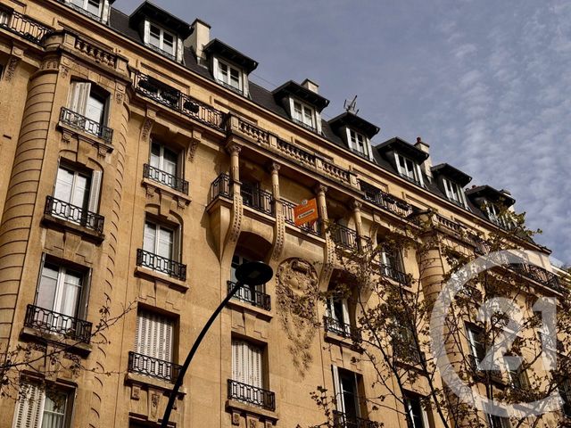Appartement F2 à vendre - 2 pièces - 39.8 m2 - PARIS - 75019 - ILE-DE-FRANCE - Century 21 Flandre Crimée