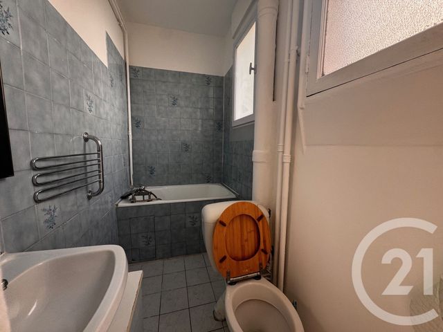 Appartement F2 à vendre - 2 pièces - 39.8 m2 - PARIS - 75019 - ILE-DE-FRANCE - Century 21 Flandre Crimée