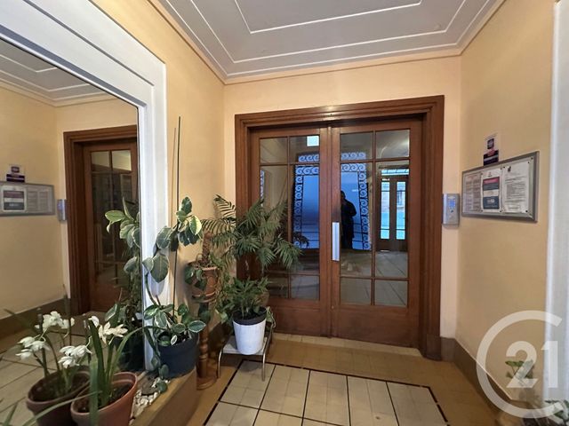 Appartement F2 à vendre - 2 pièces - 42.02 m2 - PARIS - 75019 - ILE-DE-FRANCE - Century 21 Flandre Crimée