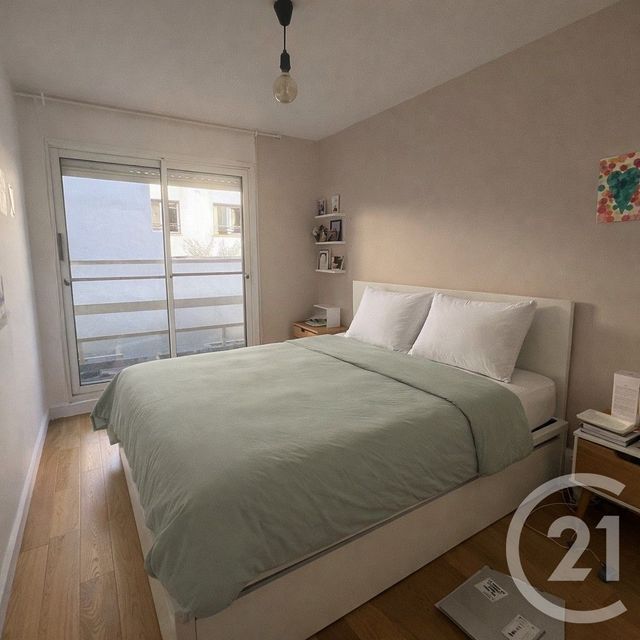 Appartement F4 à vendre - 4 pièces - 87.0 m2 - PARIS - 75019 - ILE-DE-FRANCE - Century 21 Flandre Crimée