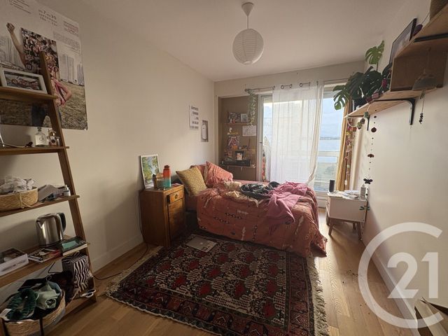 Appartement F4 à vendre - 4 pièces - 87.0 m2 - PARIS - 75019 - ILE-DE-FRANCE - Century 21 Flandre Crimée