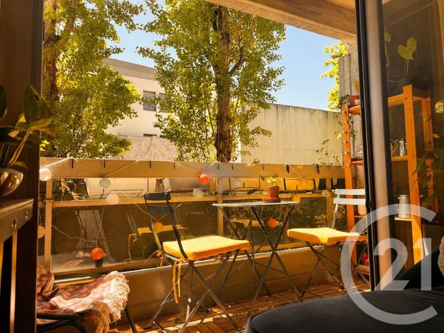 Appartement F4 à vendre - 4 pièces - 87.0 m2 - PARIS - 75019 - ILE-DE-FRANCE - Century 21 Flandre Crimée