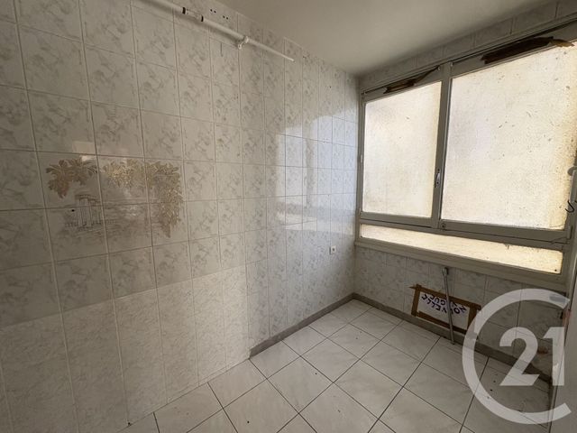 Appartement F2 à vendre - 2 pièces - 44.51 m2 - PARIS - 75019 - ILE-DE-FRANCE - Century 21 Flandre Crimée