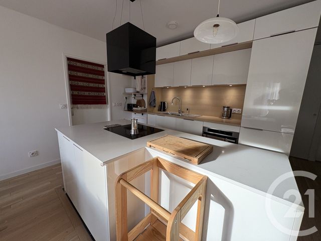 Appartement F3 à vendre - 3 pièces - 60.41 m2 - PARIS - 75019 - ILE-DE-FRANCE - Century 21 Flandre Crimée