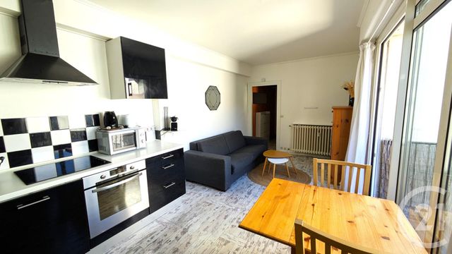 Appartement F2 à vendre - 2 pièces - 29.87 m2 - PARIS - 75011 - ILE-DE-FRANCE - Century 21 Flandre Crimée