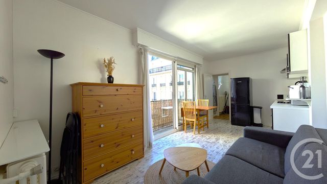 Appartement F2 à vendre PARIS