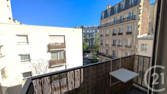 Appartement F2 à vendre - 2 pièces - 29.87 m2 - PARIS - 75011 - ILE-DE-FRANCE - Century 21 Flandre Crimée