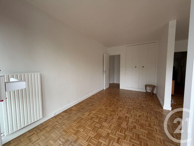 Appartement F4 à vendre - 4 pièces - 86.15 m2 - PARIS - 75019 - ILE-DE-FRANCE - Century 21 Flandre Crimée