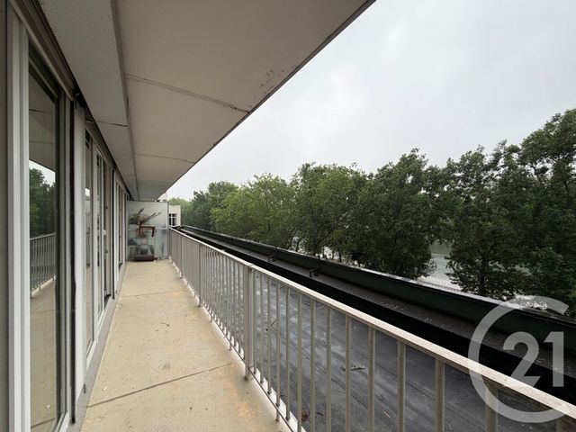 Appartement F4 à vendre - 4 pièces - 86.15 m2 - PARIS - 75019 - ILE-DE-FRANCE - Century 21 Flandre Crimée
