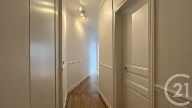 Appartement F2 à louer - 2 pièces - 39.44 m2 - AUBERVILLIERS - 93 - ILE-DE-FRANCE - Century 21 Flandre Crimée