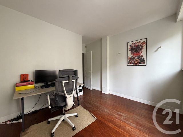 Appartement F3 à vendre - 3 pièces - 77.43 m2 - PARIS - 75019 - ILE-DE-FRANCE - Century 21 Flandre Crimée
