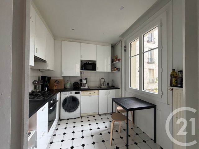 Appartement F3 à vendre - 3 pièces - 77.43 m2 - PARIS - 75019 - ILE-DE-FRANCE - Century 21 Flandre Crimée
