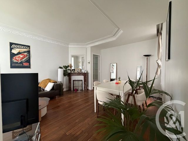 Appartement F3 à vendre - 3 pièces - 77.43 m2 - PARIS - 75019 - ILE-DE-FRANCE - Century 21 Flandre Crimée