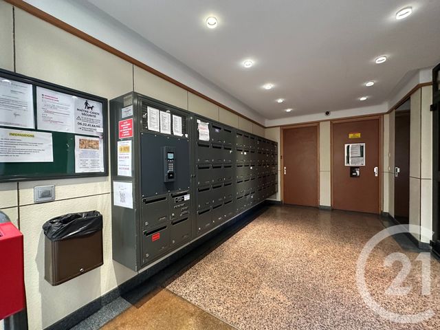 Appartement F3 à vendre - 3 pièces - 64.85 m2 - PARIS - 75019 - ILE-DE-FRANCE - Century 21 Flandre Crimée