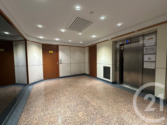 Appartement F3 à vendre - 3 pièces - 64.85 m2 - PARIS - 75019 - ILE-DE-FRANCE - Century 21 Flandre Crimée