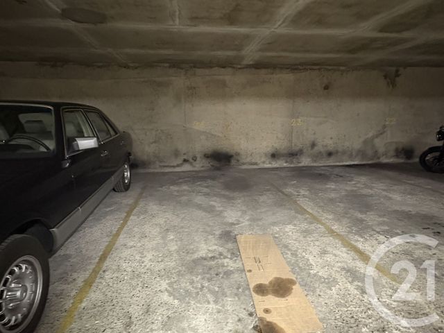 parking à vendre - 11.13 m2 - PARIS - 75010 - ILE-DE-FRANCE - Century 21 Flandre Crimée