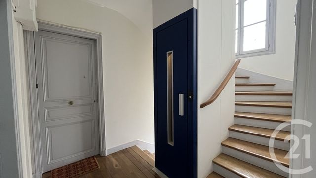 Appartement F2 à louer - 2 pièces - 46.26 m2 - PARIS - 75019 - ILE-DE-FRANCE - Century 21 Flandre Crimée