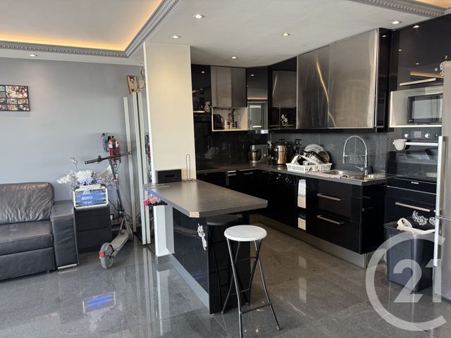Appartement F4 à vendre - 4 pièces - 77.14 m2 - PARIS - 75019 - ILE-DE-FRANCE - Century 21 Flandre Crimée