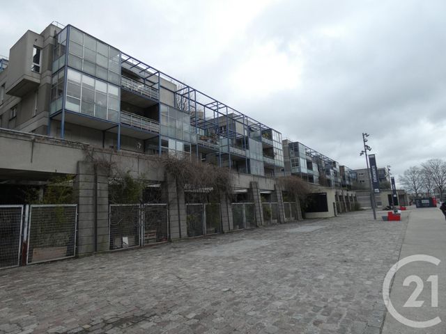 Appartement F3 à louer - 3 pièces - 70.39 m2 - PARIS - 75019 - ILE-DE-FRANCE - Century 21 Flandre Crimée