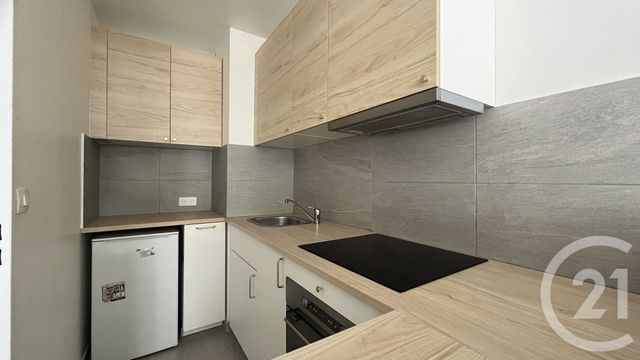 Appartement F2 à louer - 2 pièces - 44.37 m2 - PARIS - 75019 - ILE-DE-FRANCE - Century 21 Flandre Crimée