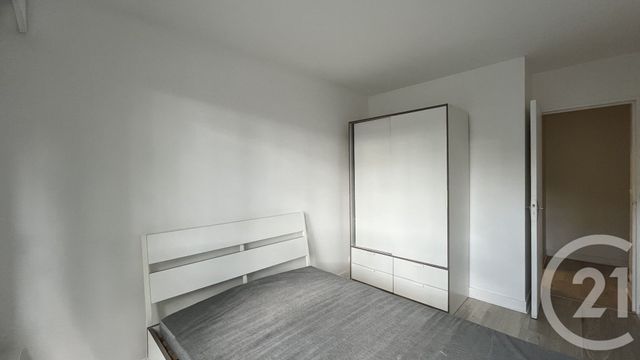 Appartement F2 à louer - 2 pièces - 44.37 m2 - PARIS - 75019 - ILE-DE-FRANCE - Century 21 Flandre Crimée
