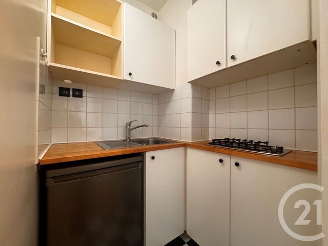 Appartement F2 à vendre - 2 pièces - 28.97 m2 - PARIS - 75018 - ILE-DE-FRANCE - Century 21 Flandre Crimée