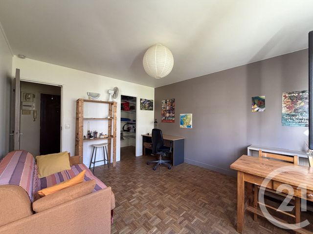 Appartement F1 à vendre - 1 pièce - 29.2 m2 - PARIS - 75019 - ILE-DE-FRANCE - Century 21 Flandre Crimée