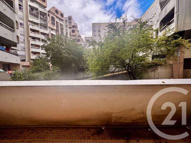 Appartement Atelier d'artiste à vendre - 5 pièces - 161.92 m2 - PARIS - 75019 - ILE-DE-FRANCE - Century 21 Flandre Crimée