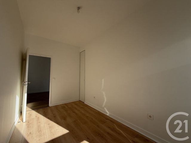 Appartement F3 à vendre - 3 pièces - 59.58 m2 - PARIS - 75019 - ILE-DE-FRANCE - Century 21 Flandre Crimée
