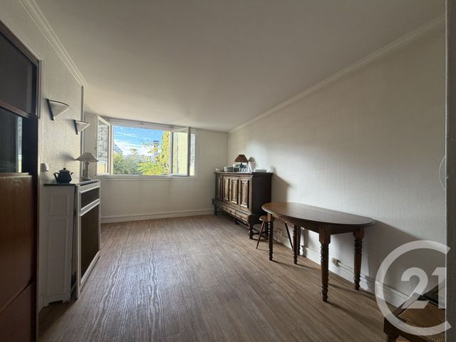 Appartement F2 à vendre PARIS