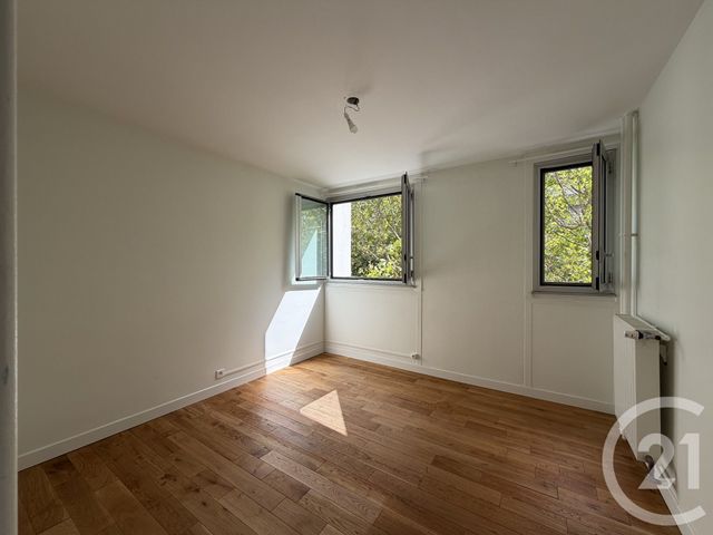 Appartement F3 à vendre - 3 pièces - 70.03 m2 - PARIS - 75019 - ILE-DE-FRANCE - Century 21 Flandre Crimée