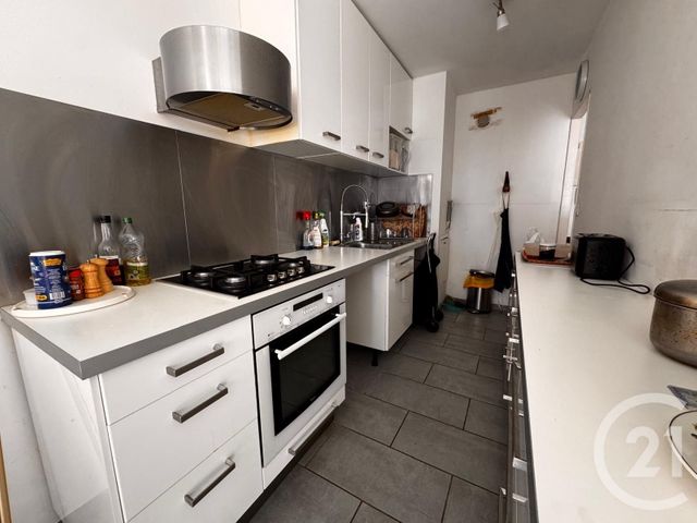 Appartement F2 à vendre - 2 pièces - 50.0 m2 - PARIS - 75019 - ILE-DE-FRANCE - Century 21 Flandre Crimée