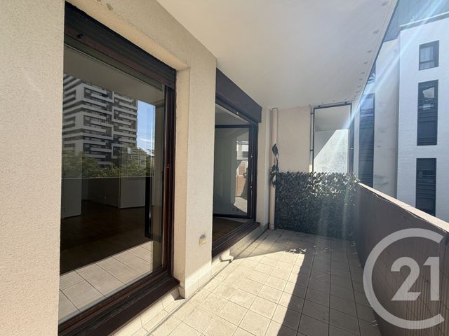 Appartement F2 à vendre - 2 pièces - 41.42 m2 - PARIS - 75019 - ILE-DE-FRANCE - Century 21 Flandre Crimée