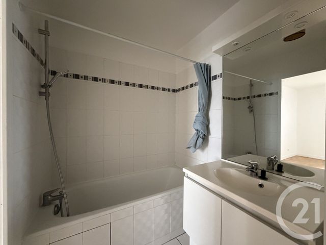 Appartement F2 à vendre - 2 pièces - 41.42 m2 - PARIS - 75019 - ILE-DE-FRANCE - Century 21 Flandre Crimée