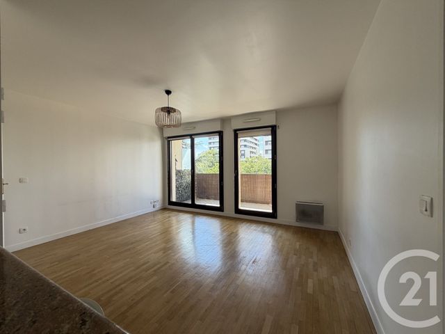 Appartement F2 à vendre - 2 pièces - 41.42 m2 - PARIS - 75019 - ILE-DE-FRANCE - Century 21 Flandre Crimée