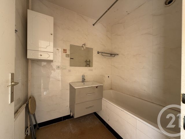 Appartement F2 à vendre - 2 pièces - 50.92 m2 - PARIS - 75019 - ILE-DE-FRANCE - Century 21 Flandre Crimée