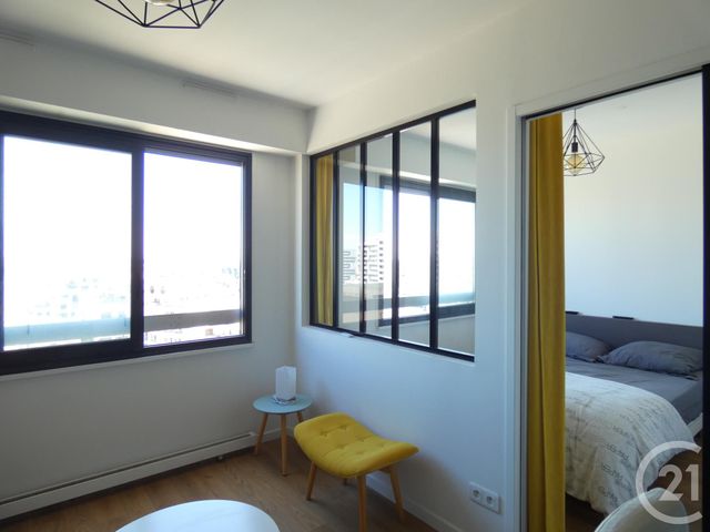 Appartement F2 à vendre - 2 pièces - 28.3 m2 - PARIS - 75019 - ILE-DE-FRANCE - Century 21 Flandre Crimée