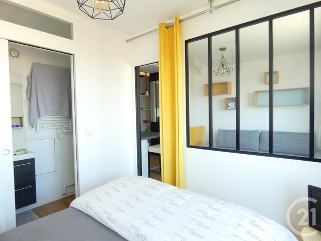 Appartement F2 à vendre - 2 pièces - 28.3 m2 - PARIS - 75019 - ILE-DE-FRANCE - Century 21 Flandre Crimée
