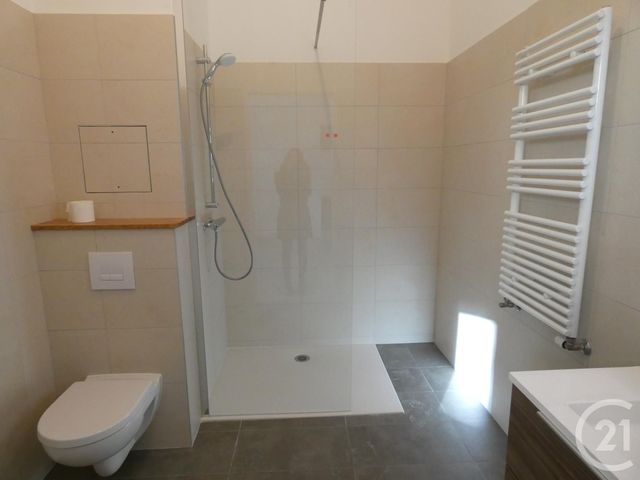 Appartement F2 à louer - 2 pièces - 40.64 m2 - PARIS - 75019 - ILE-DE-FRANCE - Century 21 Flandre Crimée
