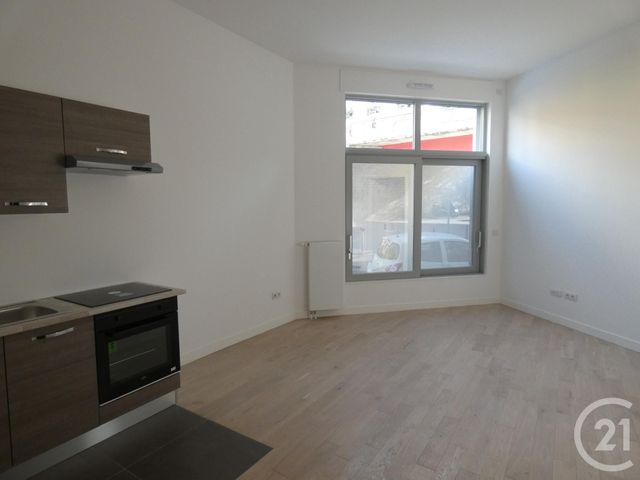 Appartement F2 à louer - 2 pièces - 40.64 m2 - PARIS - 75019 - ILE-DE-FRANCE - Century 21 Flandre Crimée