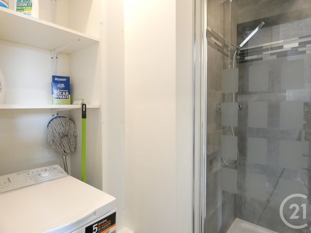 Appartement F1 à louer - 1 pièce - 26.05 m2 - PARIS - 75019 - ILE-DE-FRANCE - Century 21 Flandre Crimée