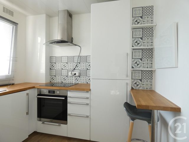 Appartement F1 à louer - 1 pièce - 26.05 m2 - PARIS - 75019 - ILE-DE-FRANCE - Century 21 Flandre Crimée