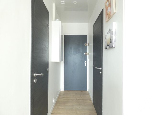 Appartement F1 à louer - 1 pièce - 26.05 m2 - PARIS - 75019 - ILE-DE-FRANCE - Century 21 Flandre Crimée