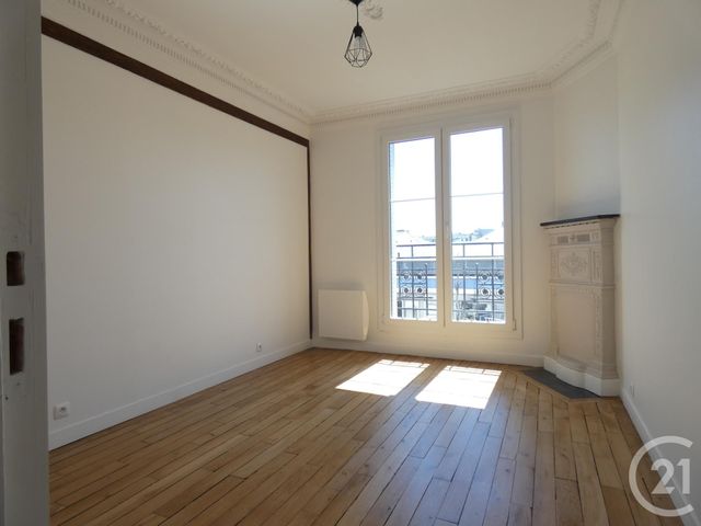 Appartement F3 à vendre - 3 pièces - 64.0 m2 - PARIS - 75019 - ILE-DE-FRANCE - Century 21 Flandre Crimée